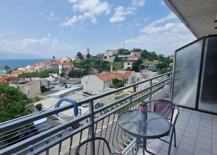 One Bedroom With Balcony And Sea View 1 Sara